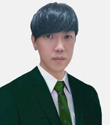 何先生